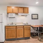 Extended Stay America Select Suites - Tallahassee - Northwest