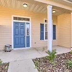 Sassy Tallahassee Home, 5 Mi To Downtown!