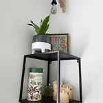 Lovely Modern 2/2: Bright, Minimal, And Comfy