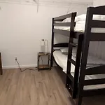 One Unit Of A Fully Renovated Duplex Near Fsu