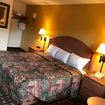 University Inn And Suites Tallahassee