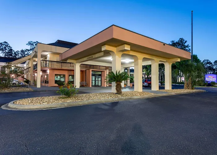 Baymont Inn & Suites Tallahassee