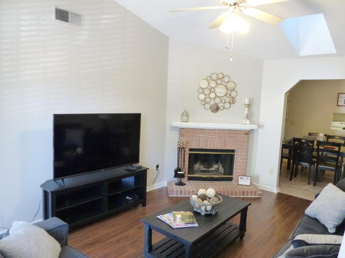 Holiday home Entire - Beautiful Townhouse In Tally Near Everything! *