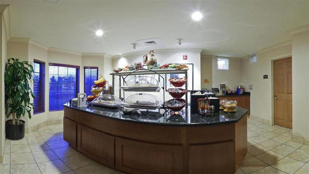 Hotel Staybridge I-10 East By Ihg