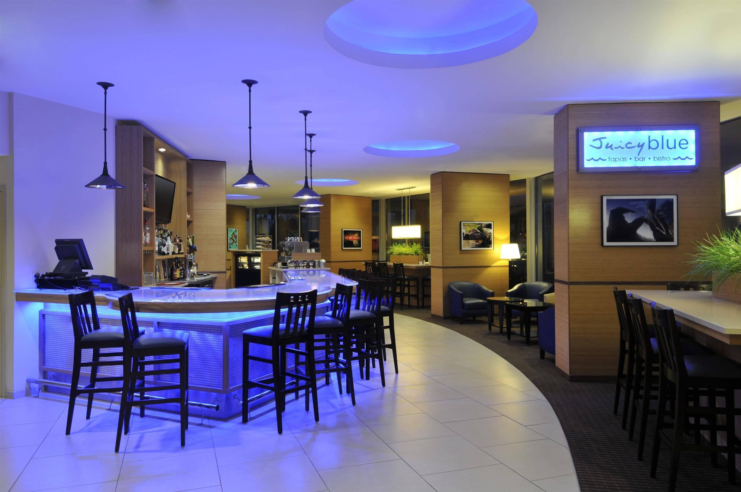 Four Points By Sheraton Downtown Hotel 4*