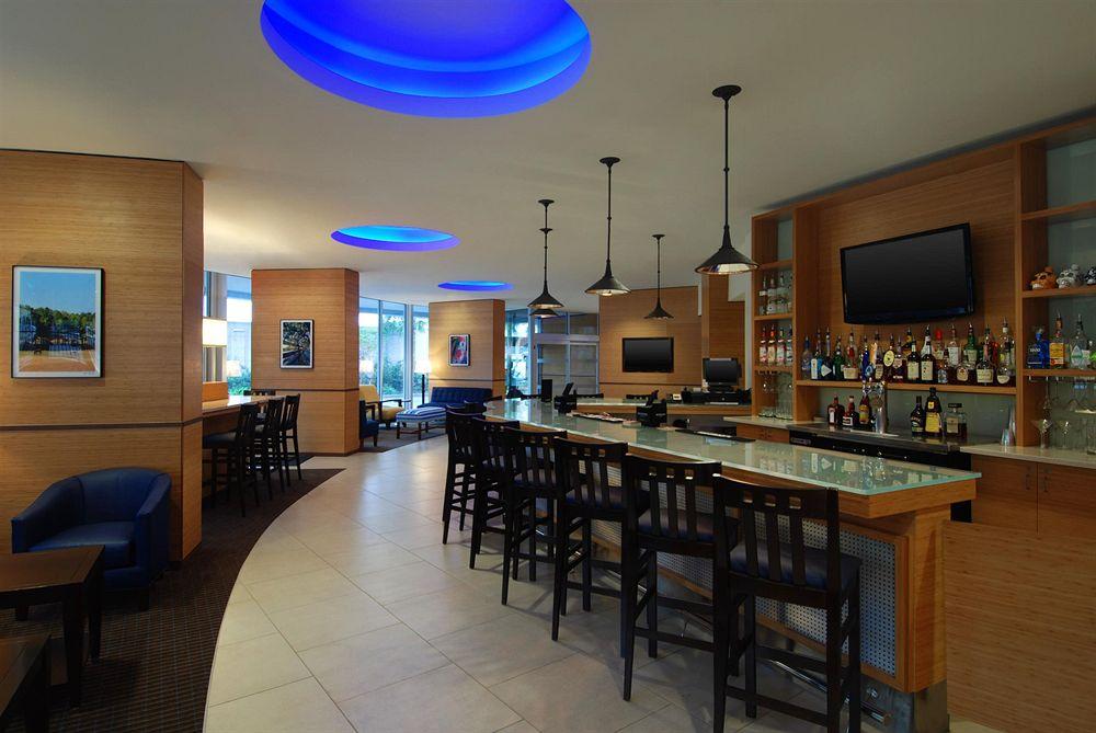 Four Points By Sheraton Downtown Hotel 4*