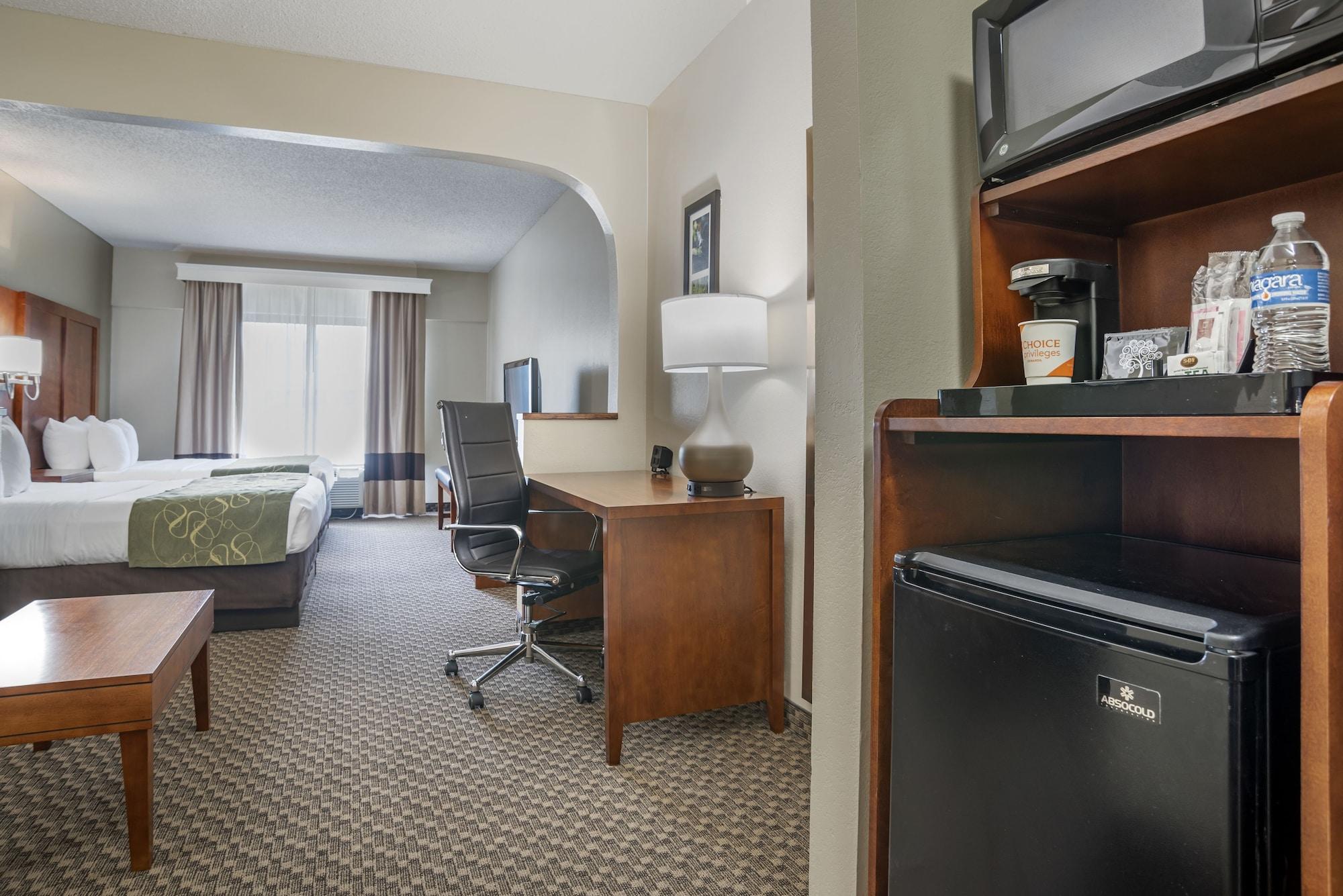Comfort Downtown Hotel