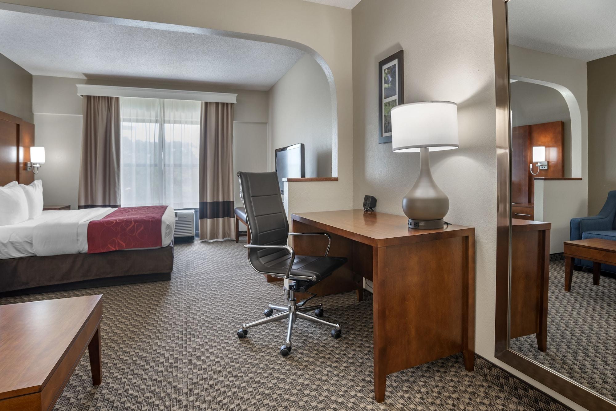 Comfort Downtown Hotel