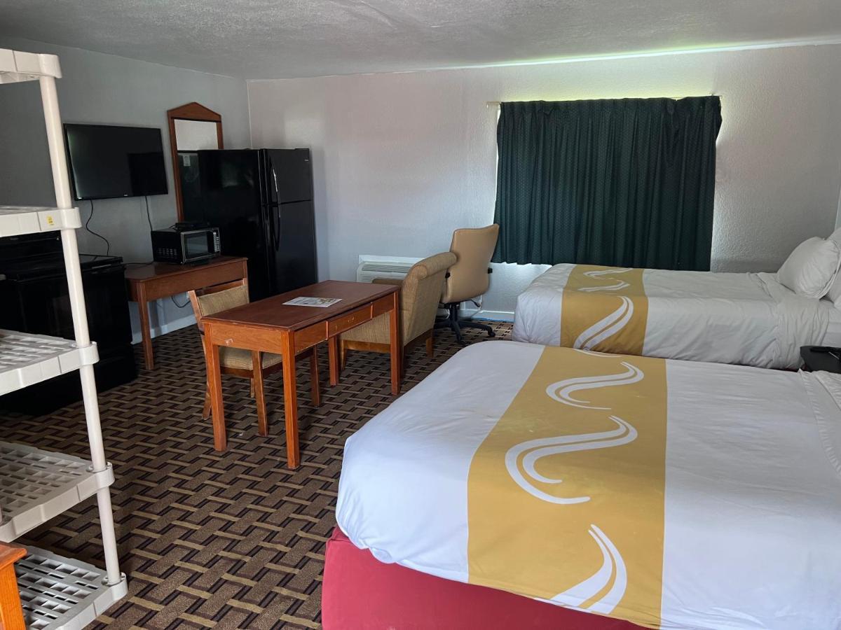 Budget Motel