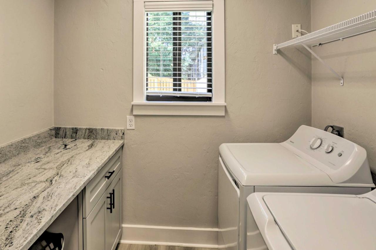 Cozy With Spacious Yard! * Tallahassee