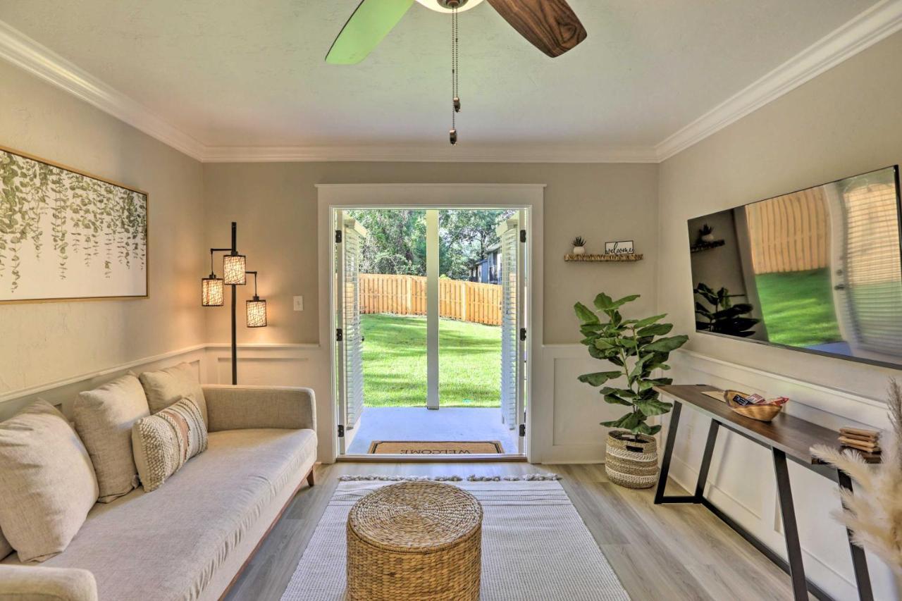Cozy With Spacious Yard! * Tallahassee