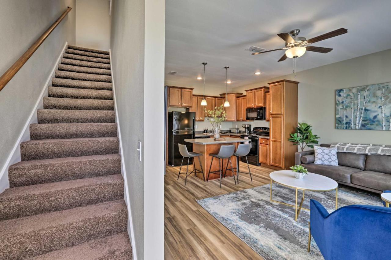 Ideally Located And Elegant With Balcony! Tallahassee