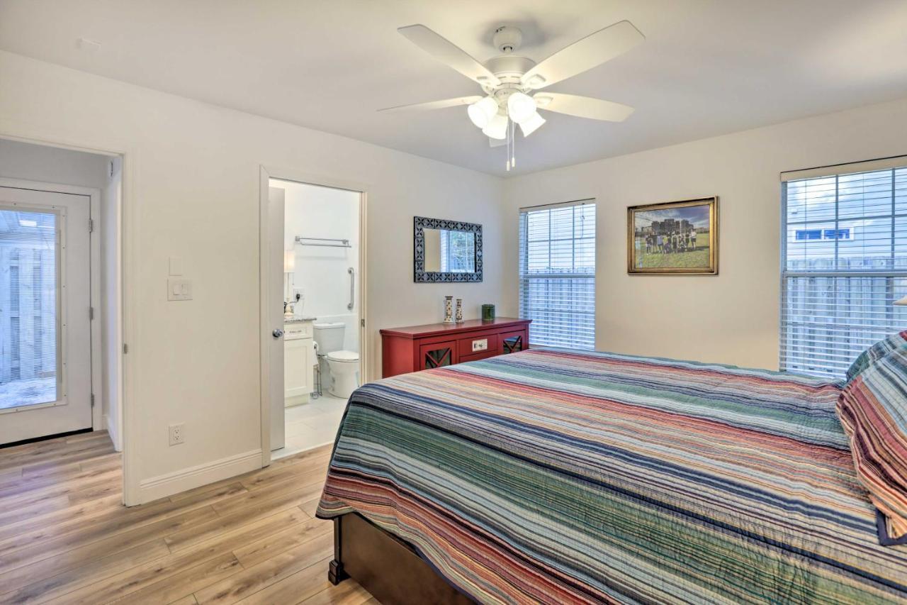 Sassy Home, 5 Mi To Downtown! Holiday home Tallahassee
