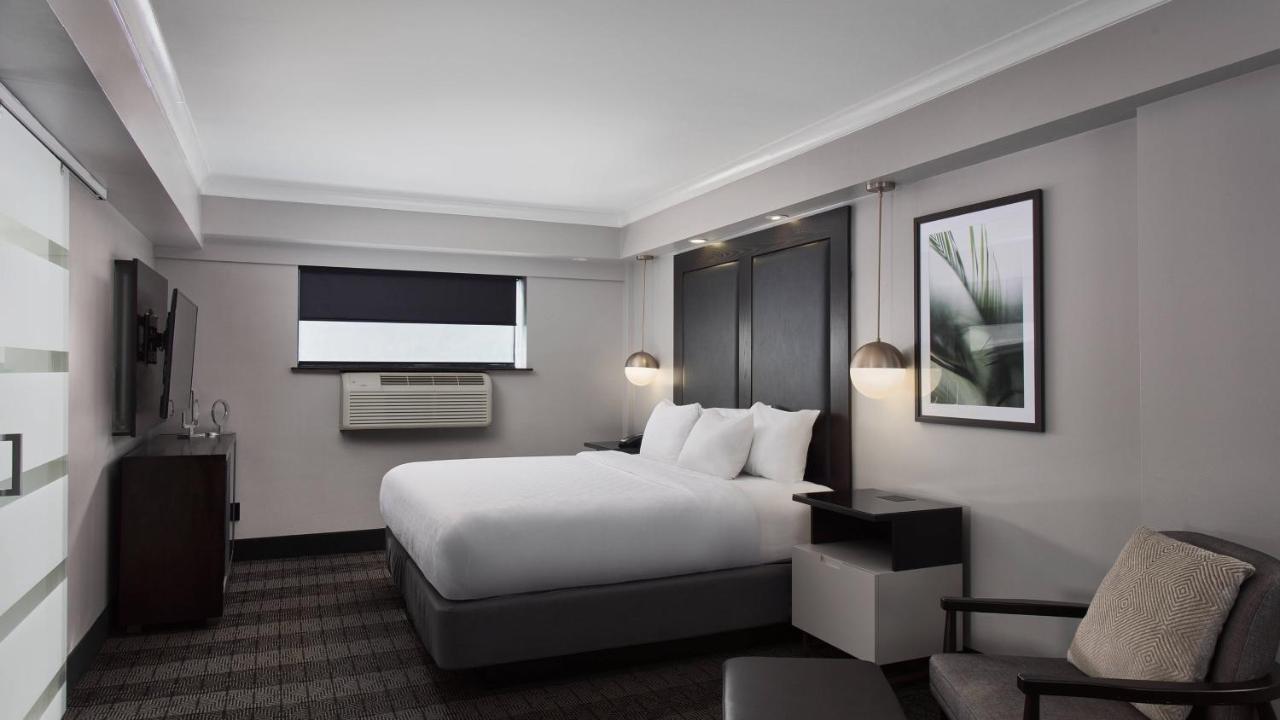 Duval, Autograph Collection Hotel 4*