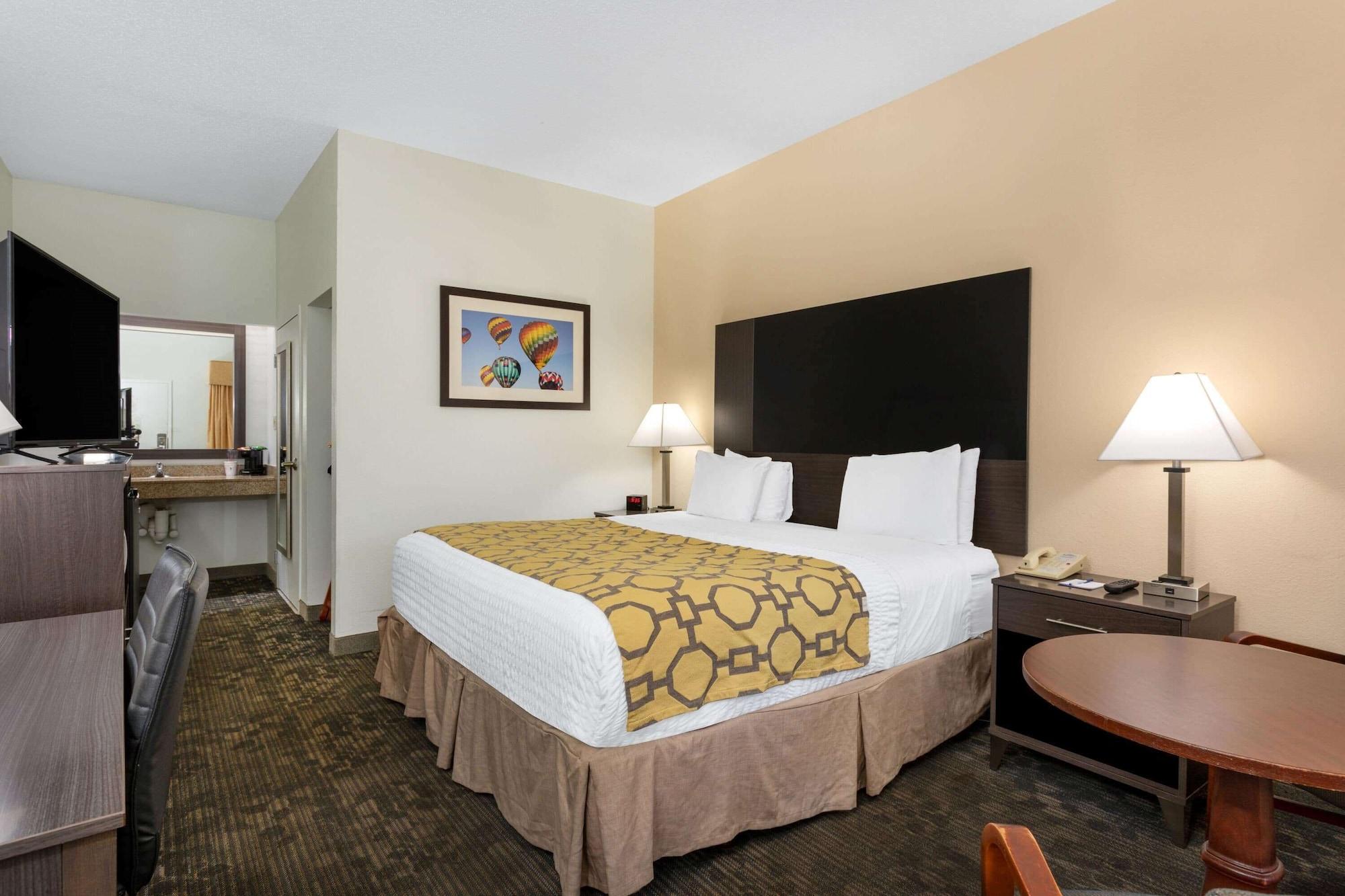Hotel Baymont By Wyndham 3*
