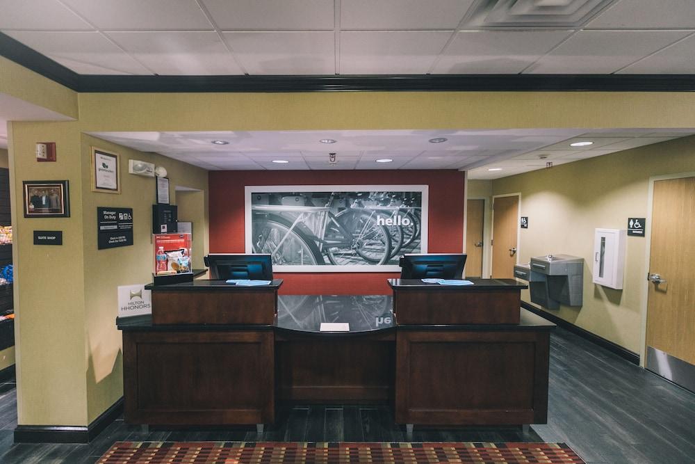Hampton Tallahassee-central Hotel 3*
