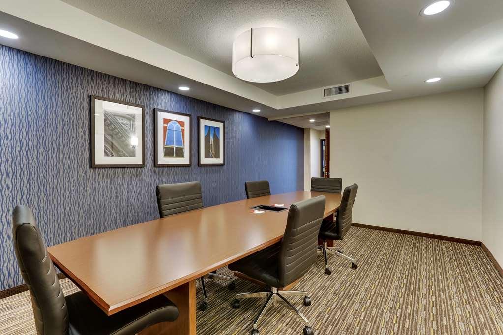 Hotel Drury Plaza *