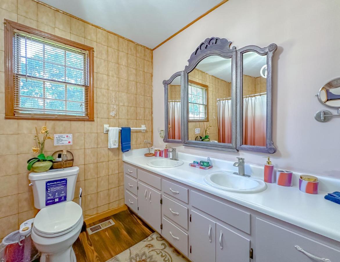 Groups-hot Tub -pool- Private-4 Baths