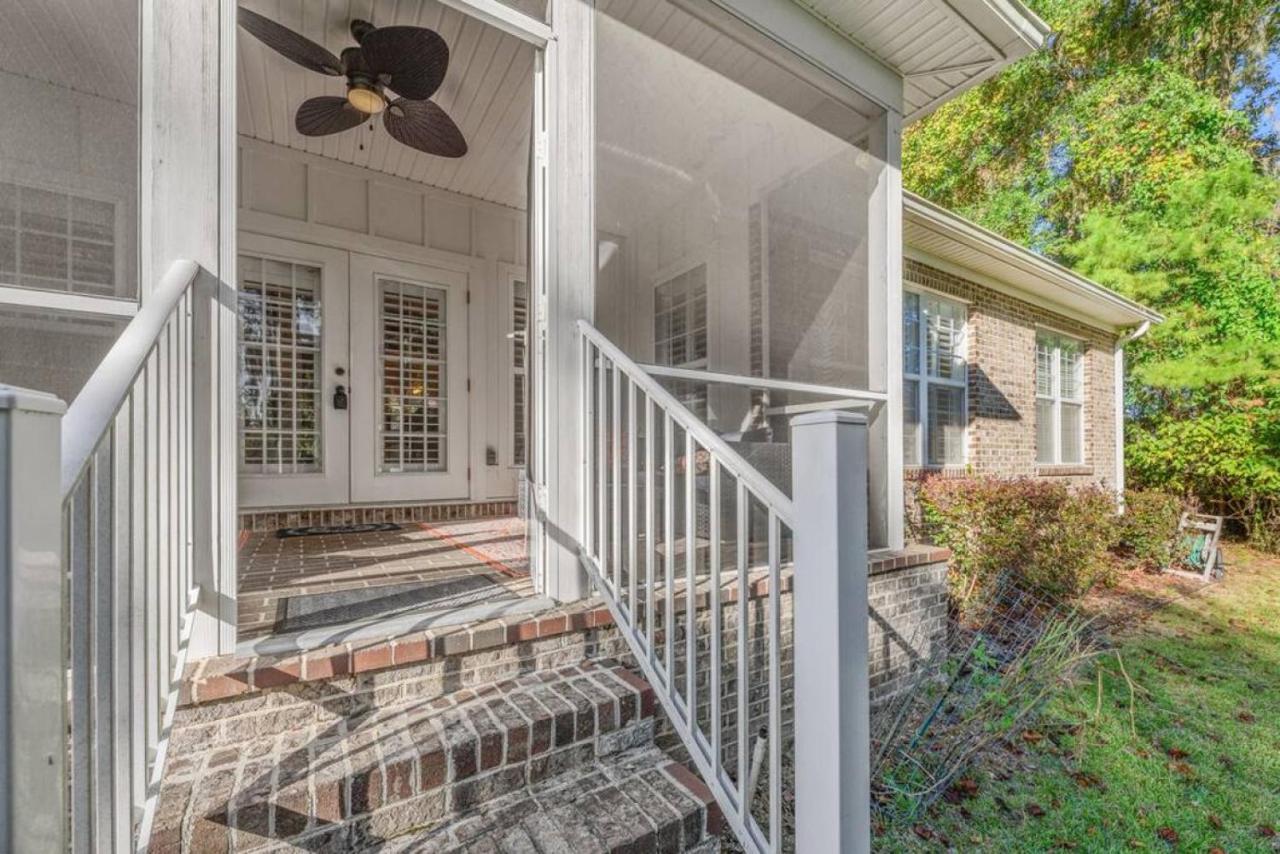Serene Smart Home, Big Backyard, Family And Friends * Tallahassee