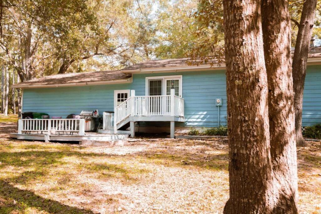 Holiday home Town & Country-4br/3ba, 1.5 Acres, 20 Min Fsu/famu *
