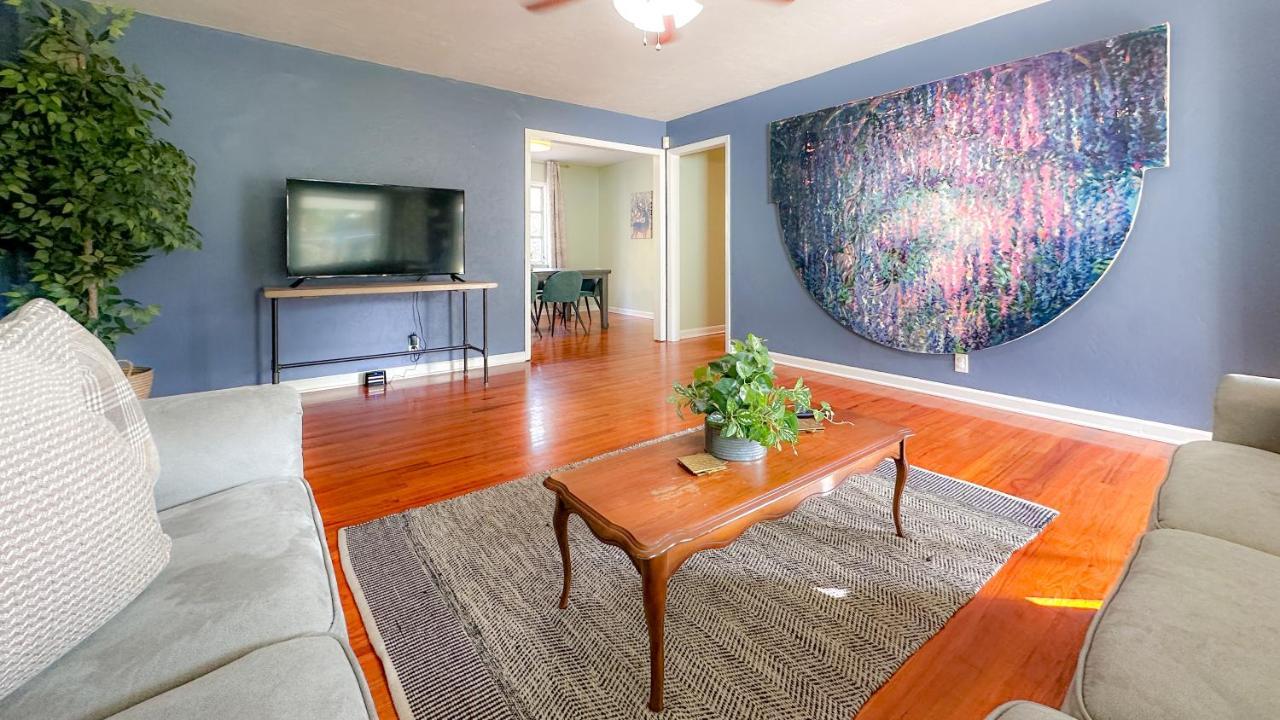Holiday home Peaceful Near Capitol, Campus & Hospitals *