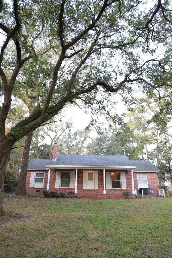 Fantastic Gem Minutes From Campus/stadium, Capitol Holiday home *