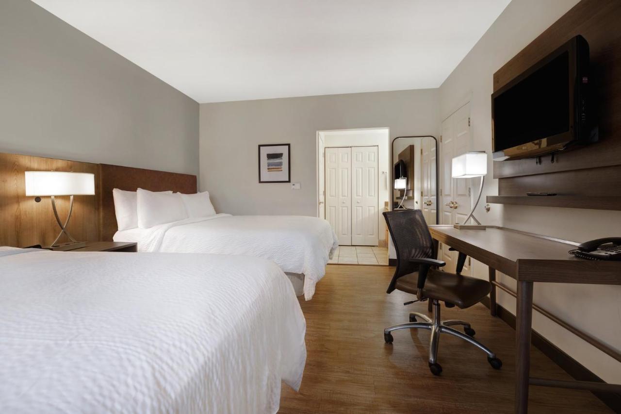 Staybridge I-10 East By Ihg Hotel