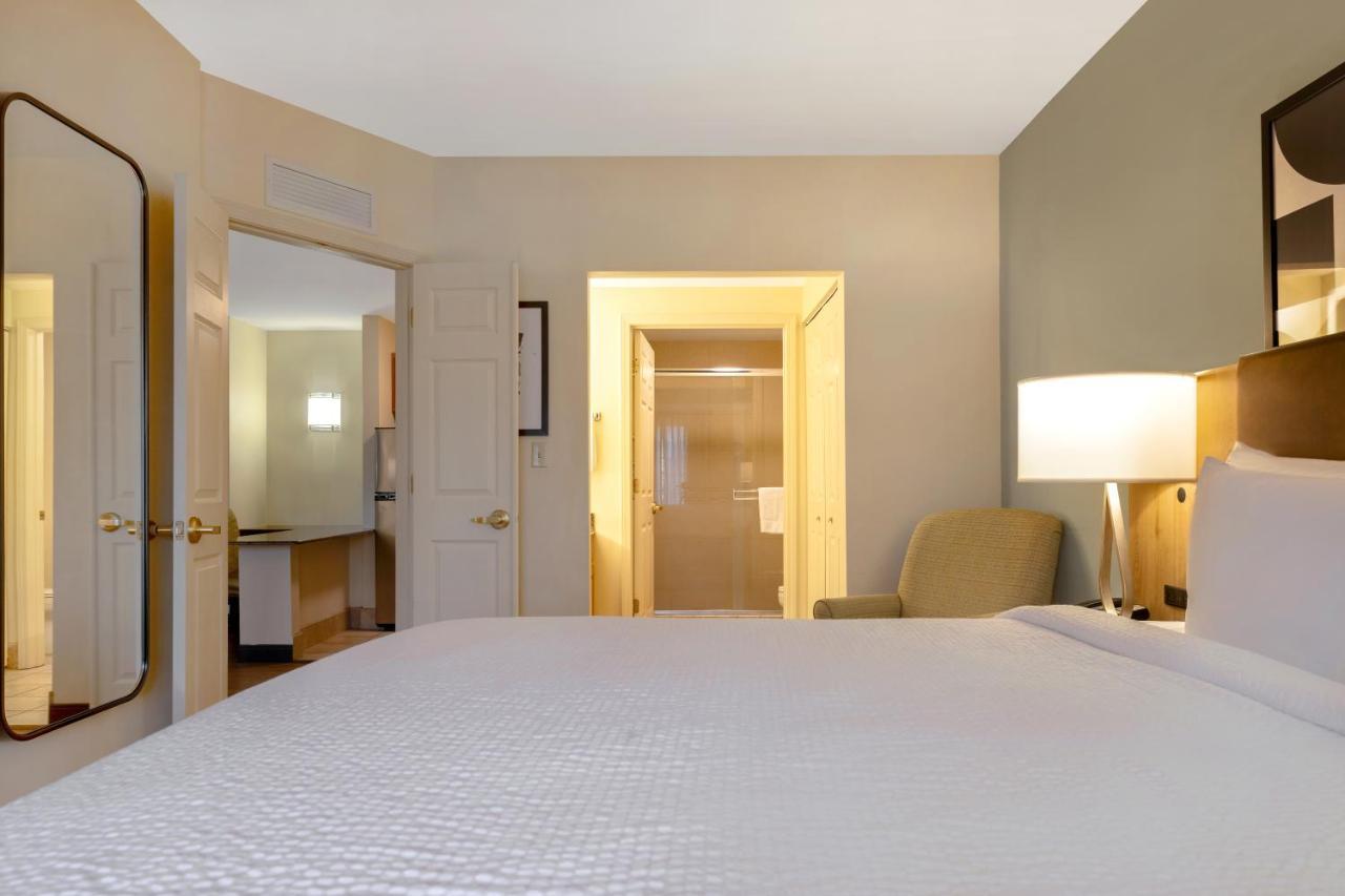 Hotel Staybridge I-10 East By Ihg