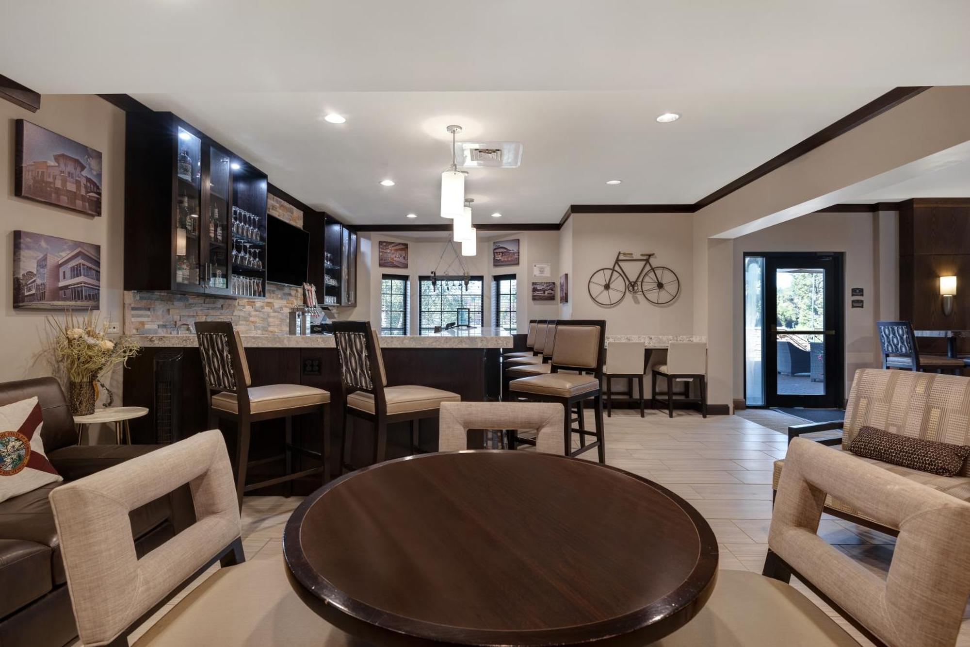 Staybridge I-10 East By Ihg