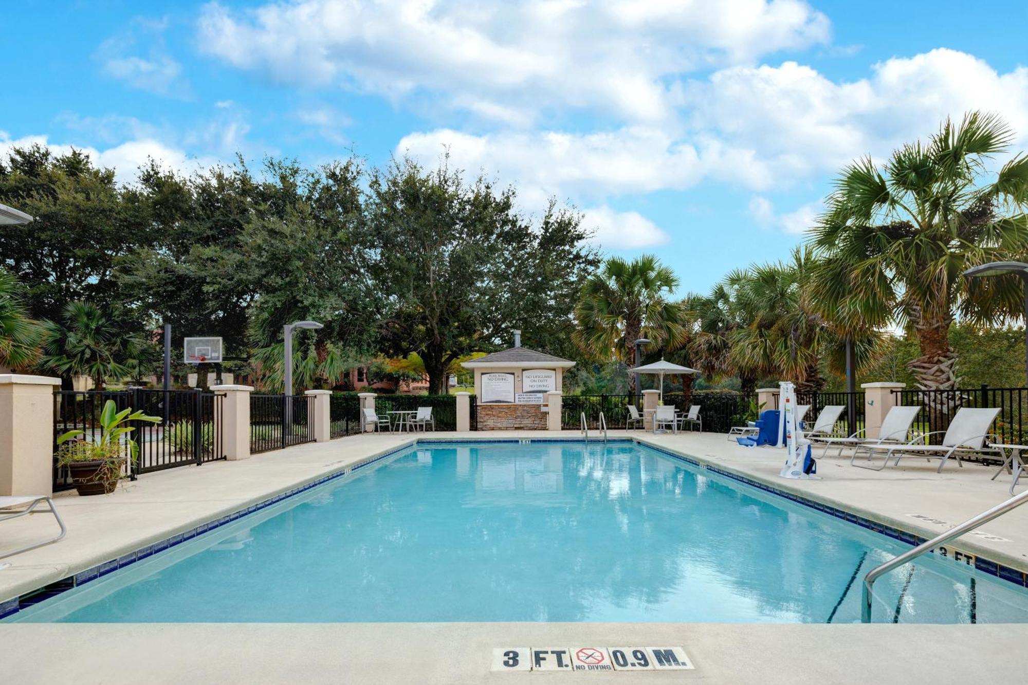 Staybridge I-10 East By Ihg Hotel 3*
