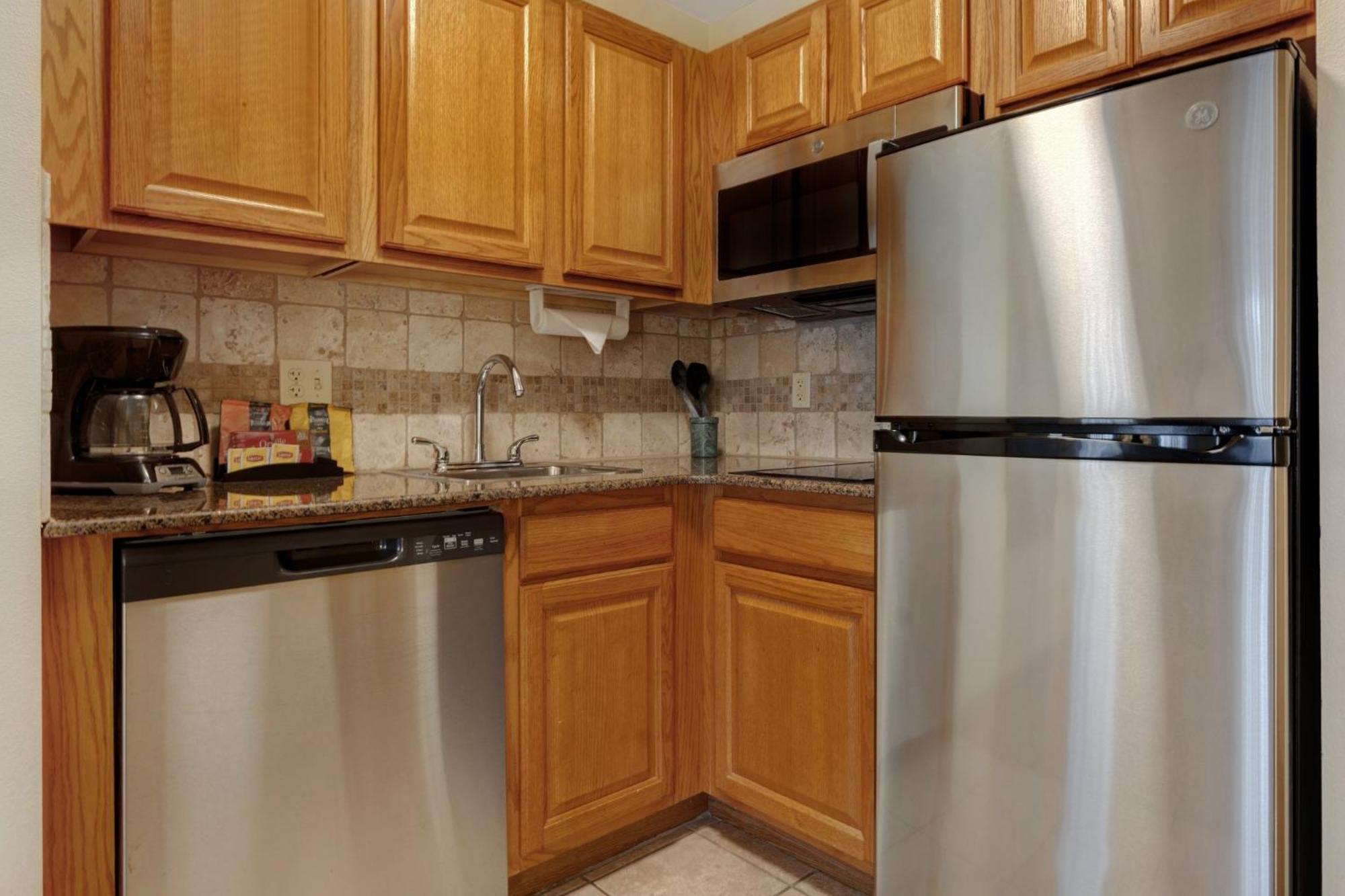 Hotel Staybridge I-10 East By Ihg 3*