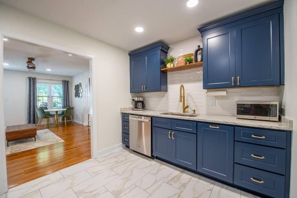 Midtown - Location! Holiday home *