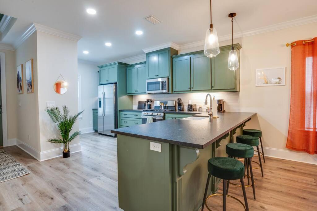 Downtown Escape: Lakes & Parks - 20min To Airport * Tallahassee