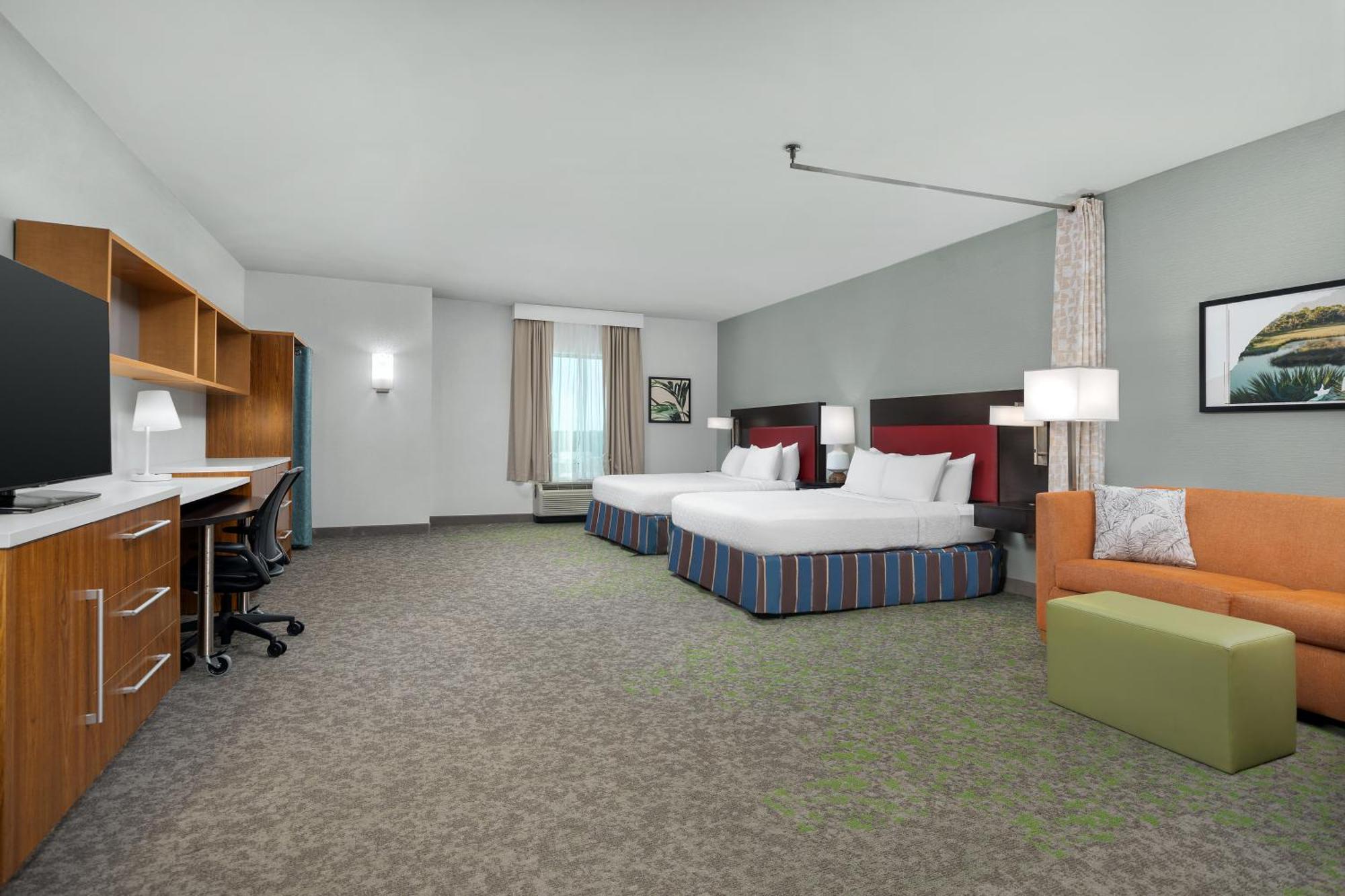 Home2 By Hilton State Capitol Hotel 3*