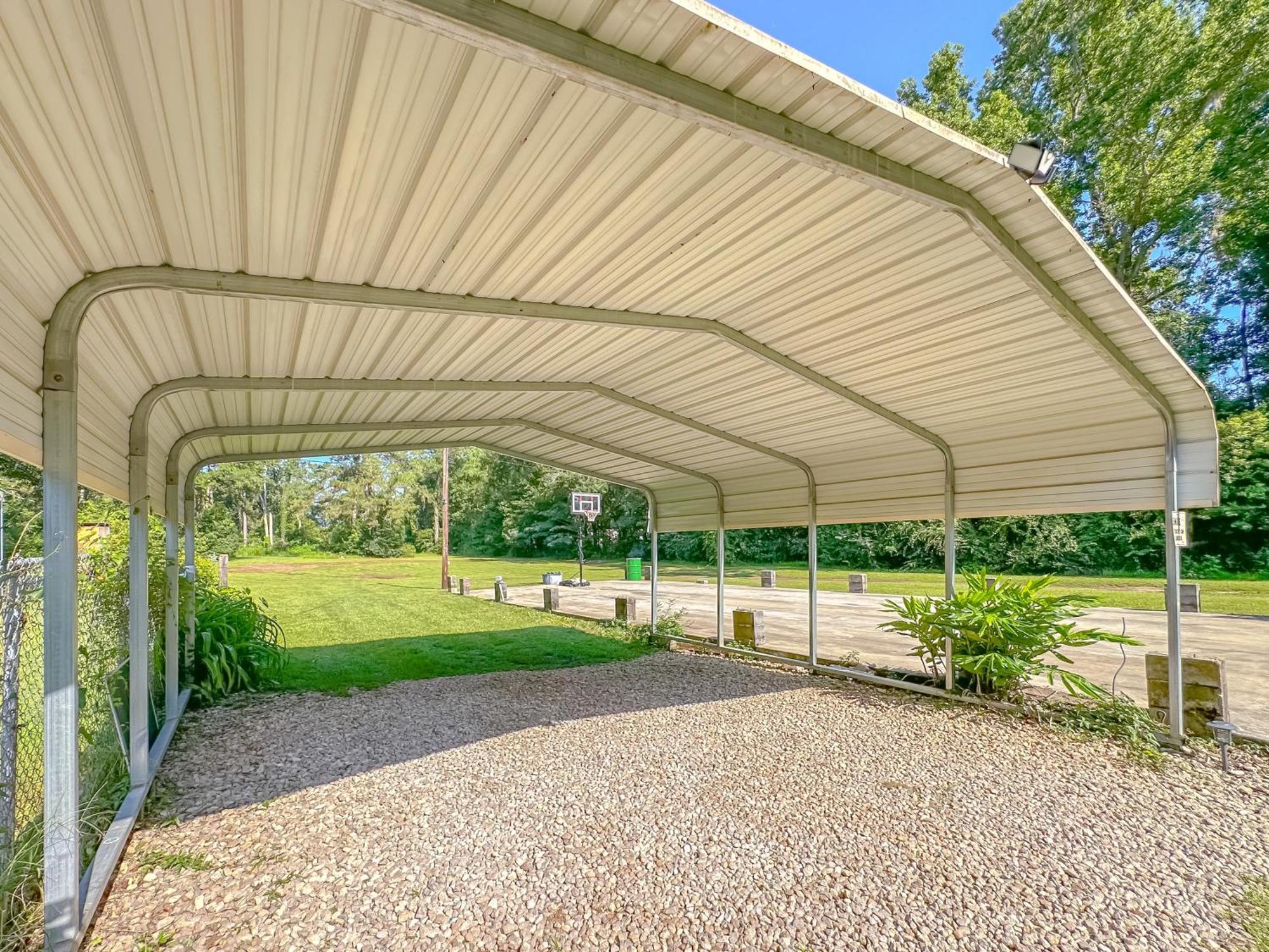 Groups-hot Tub -pool- Private-4 Baths * Tallahassee