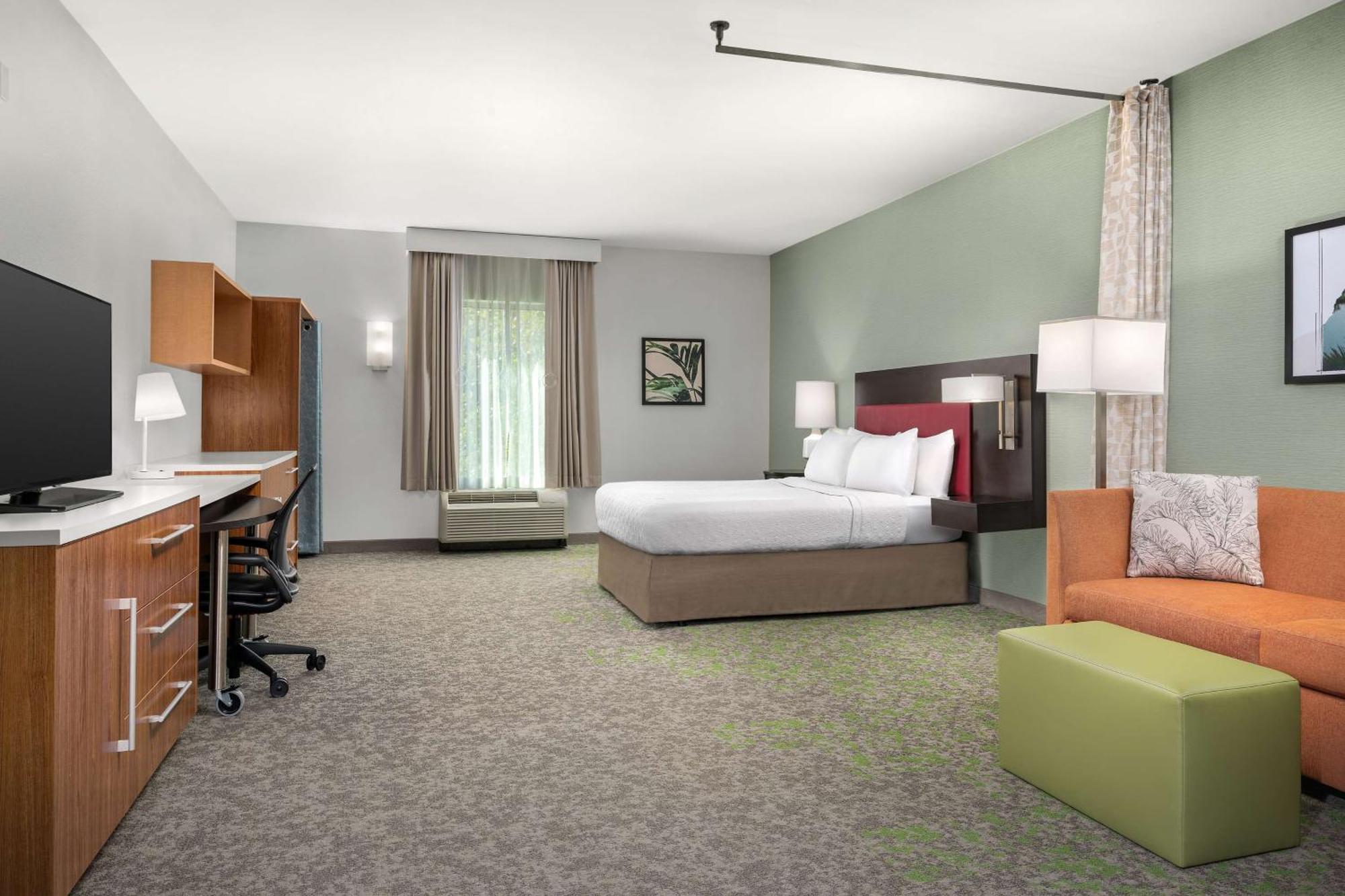 Hotel Home2 By Hilton State Capitol 3*