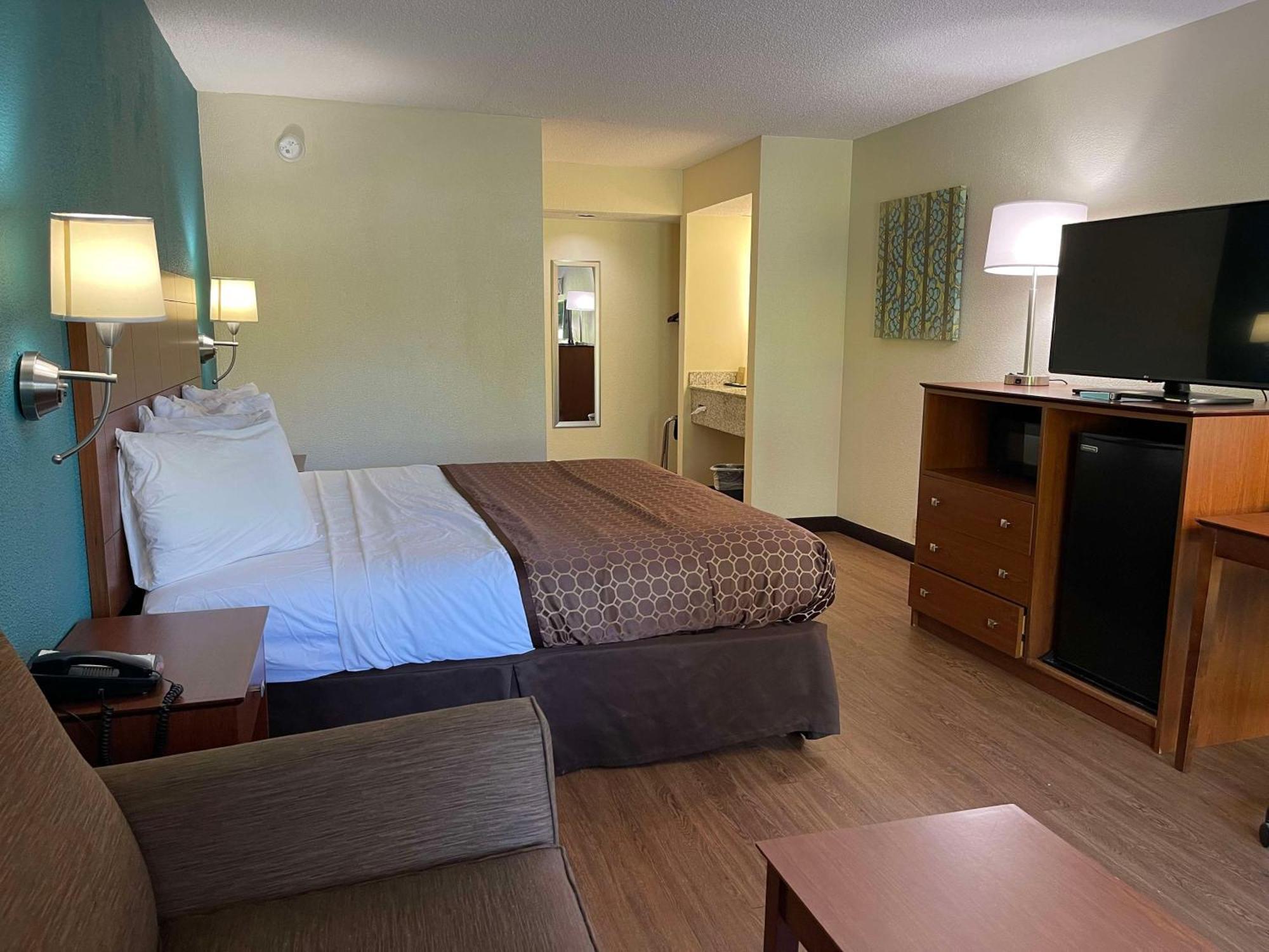 Western Downtown And 3* Tallahassee