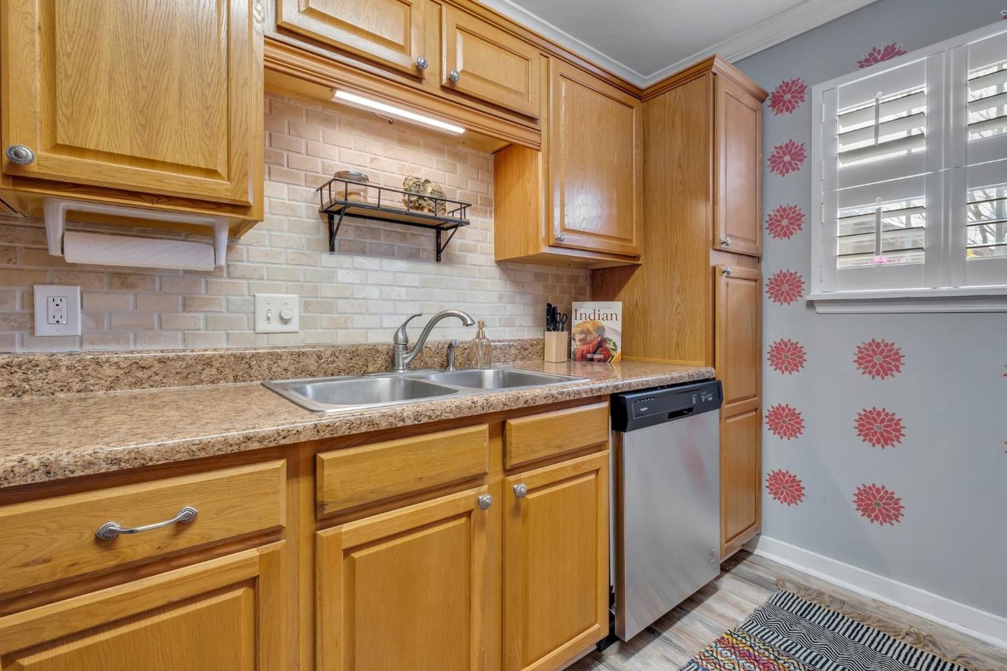 Boho Indian Oasis: 3bd - Pool - Tranquil Retreat Holiday home Tallahassee