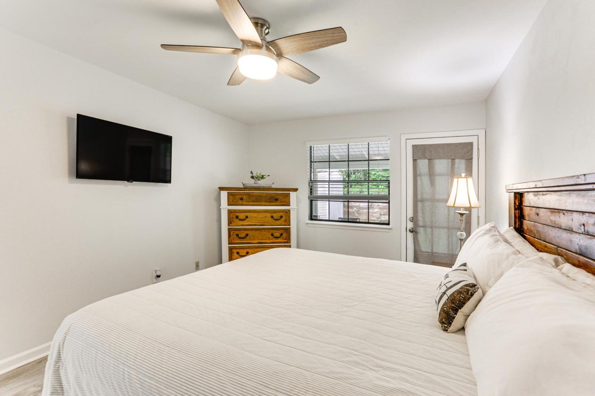 Holiday home Pet-friendly Near Downtown! Tallahassee