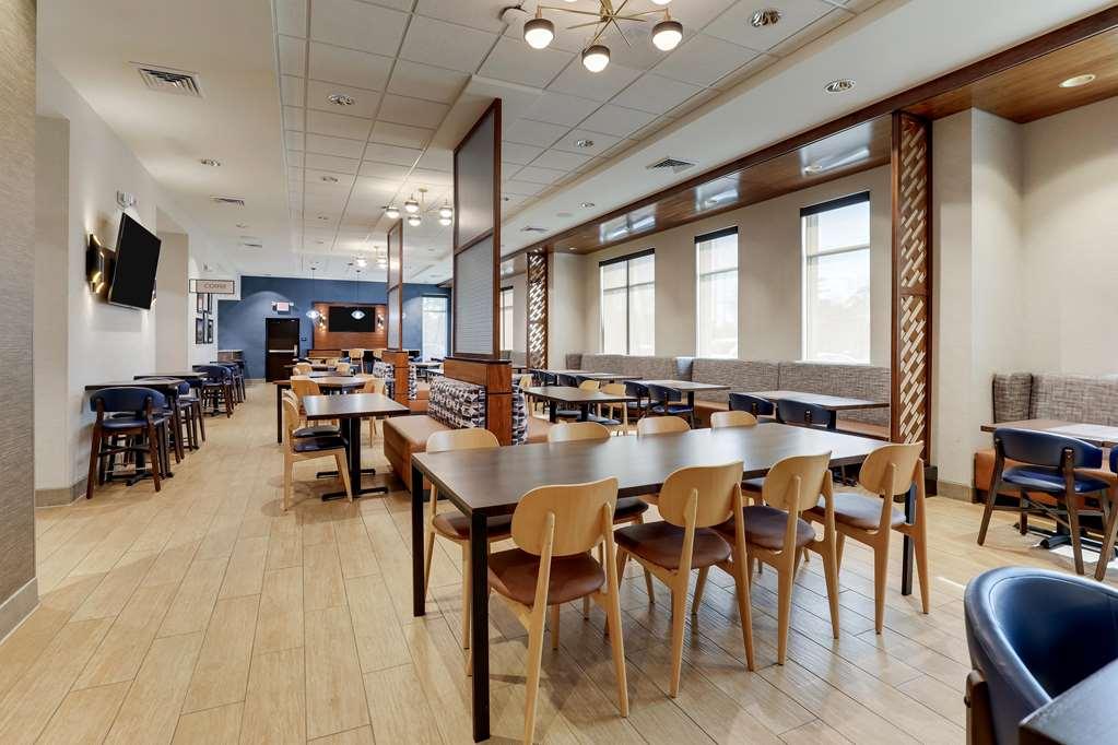 Drury Plaza Hotel