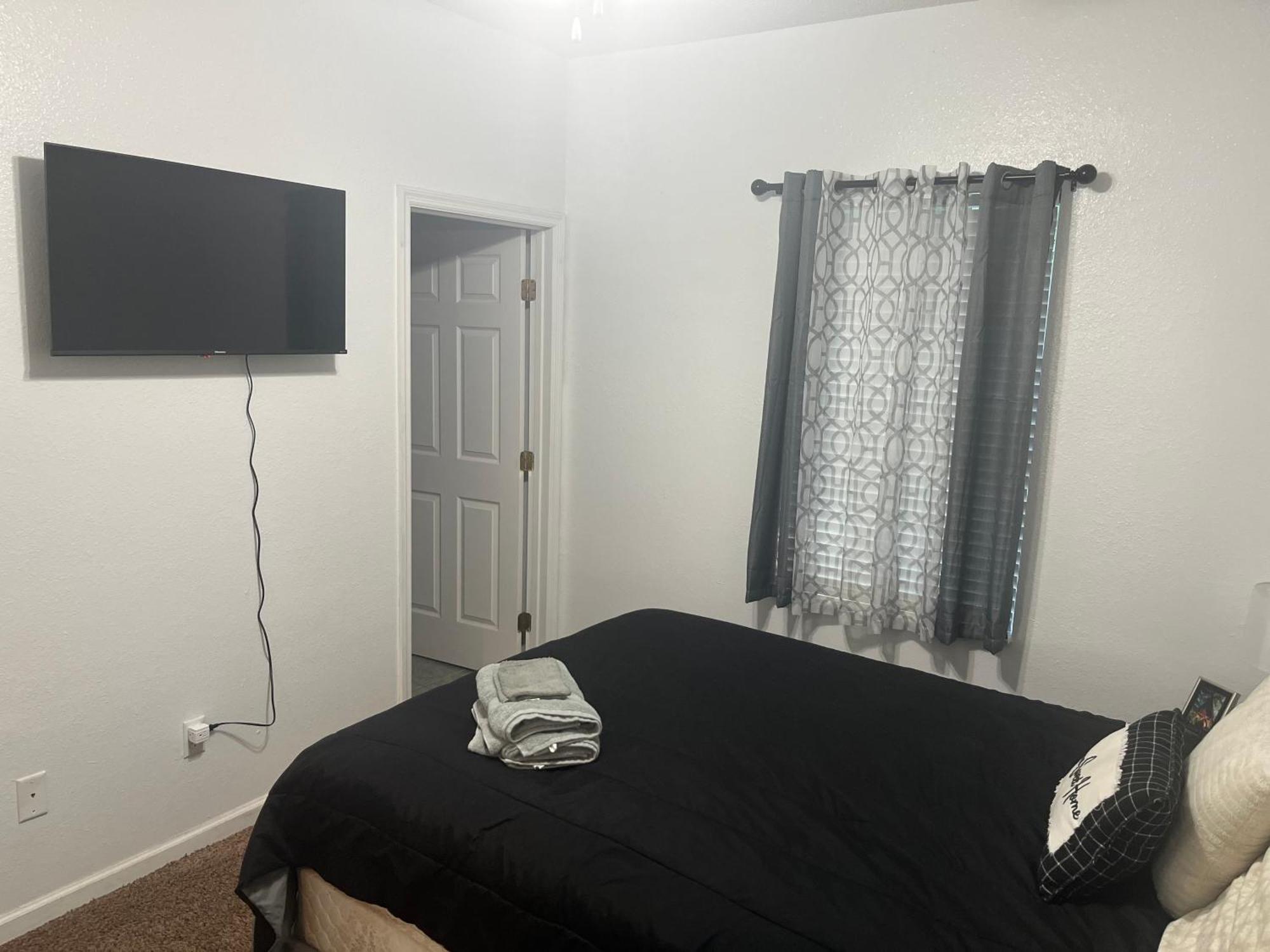 3 Bed 3 Bath Townhome Apartment