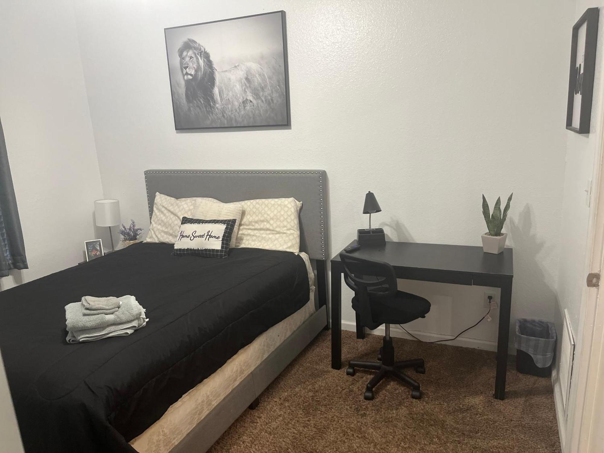 3 Bed 3 Bath Townhome * Tallahassee