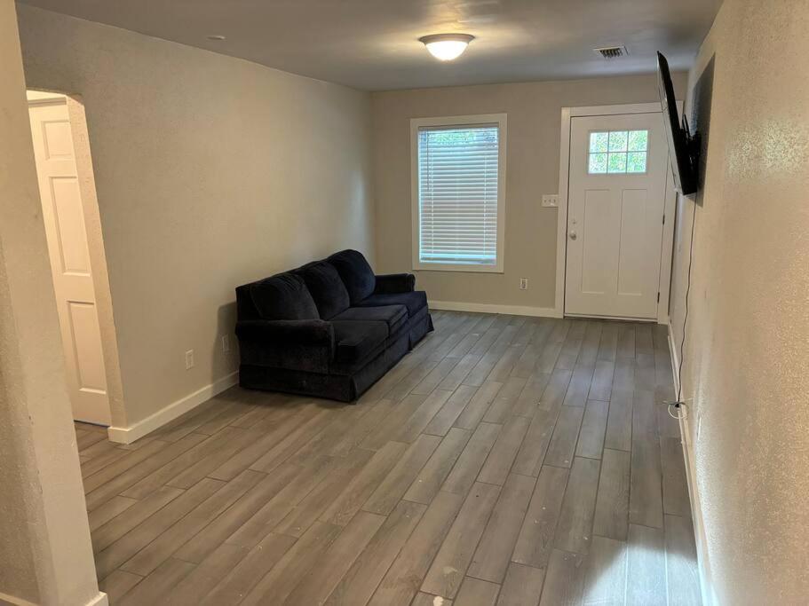 Completely Renovated Unit 3 Tallahassee