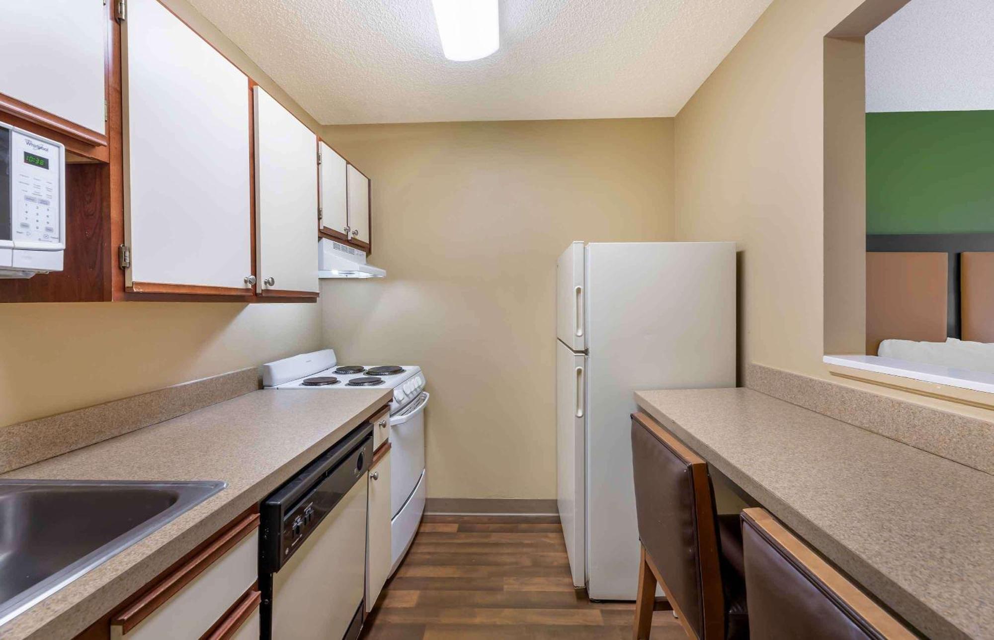 Extended America - - Killearn Hotel Tallahassee