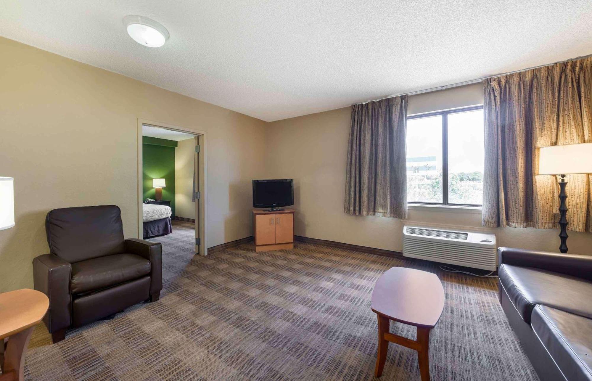 Extended America - - Killearn Tallahassee