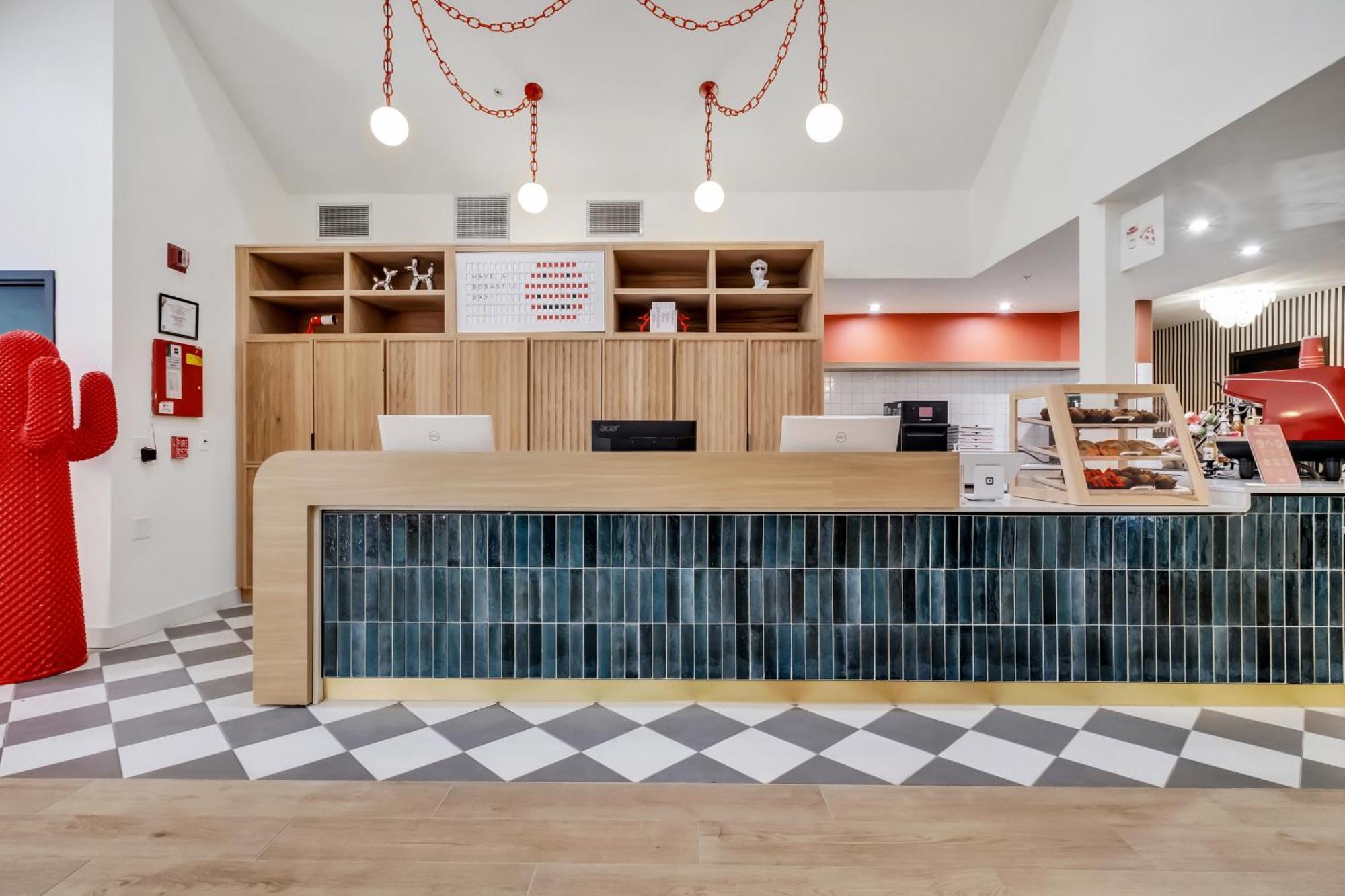 Inn Bob - Boutique On Budget