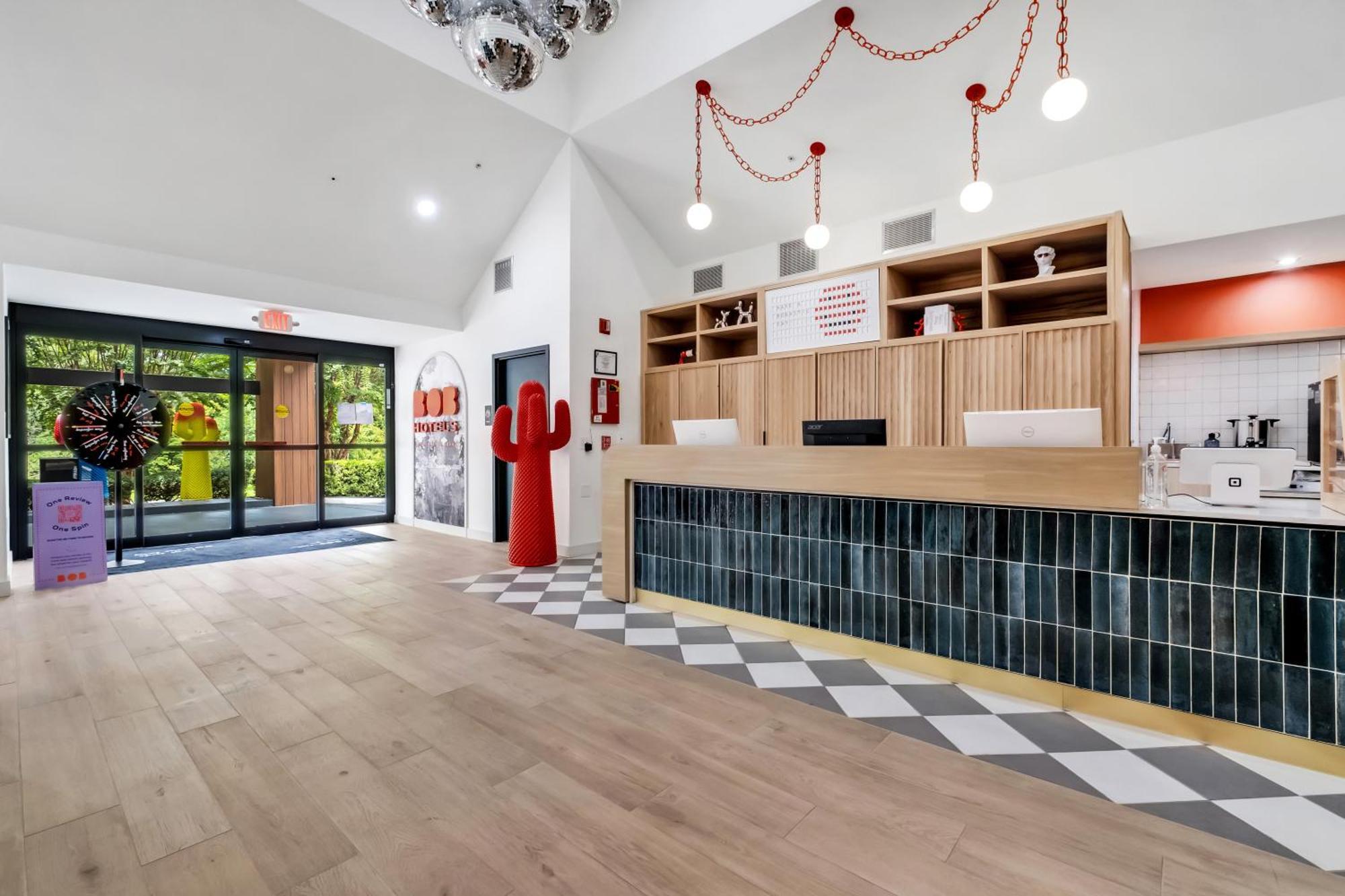 Bob - Boutique On Budget Inn 2*