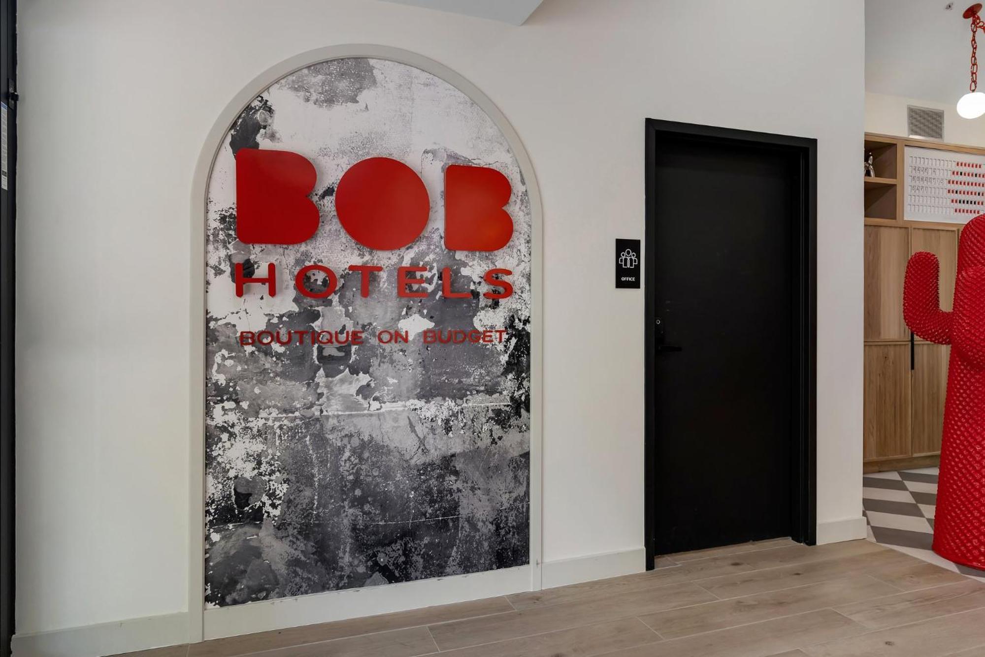 Bob - Boutique On Budget Inn