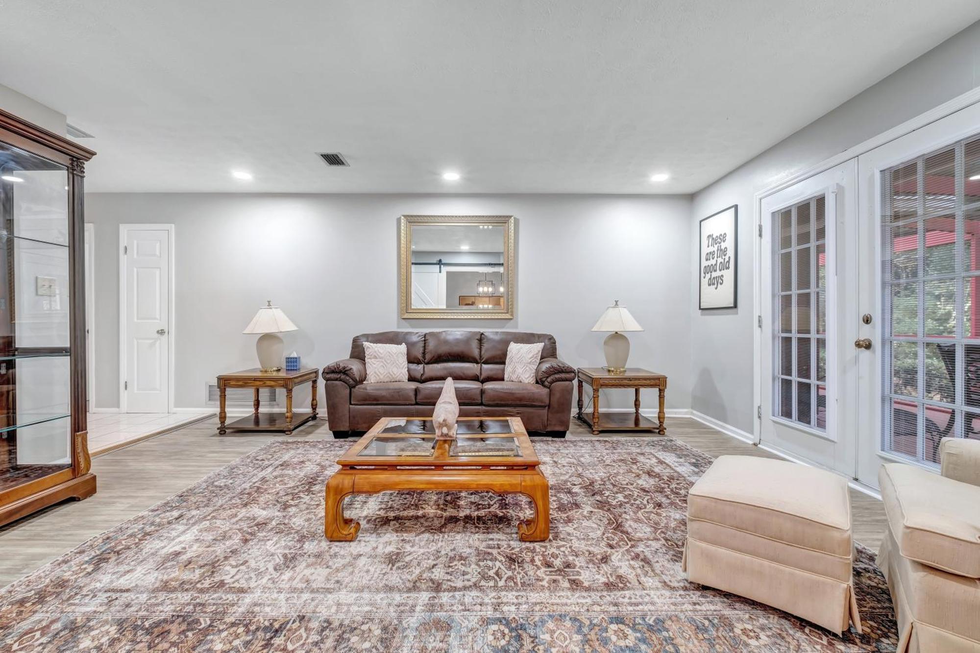 Hudson Manor * Tallahassee