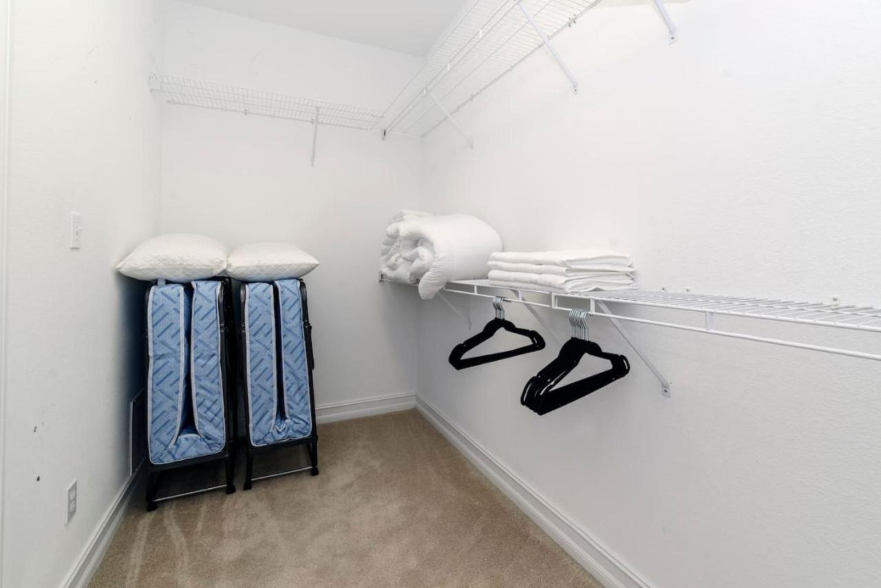 347 Cozy 4br Cozy, Spacious, Corn Hole, Jetted Tub Holiday home *